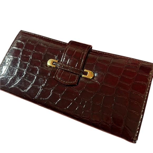 Red Crocodile Leather Bi-Fold Wallet/Checkbook Holder โ Pristine Condition, Must - Picture 3 of 9